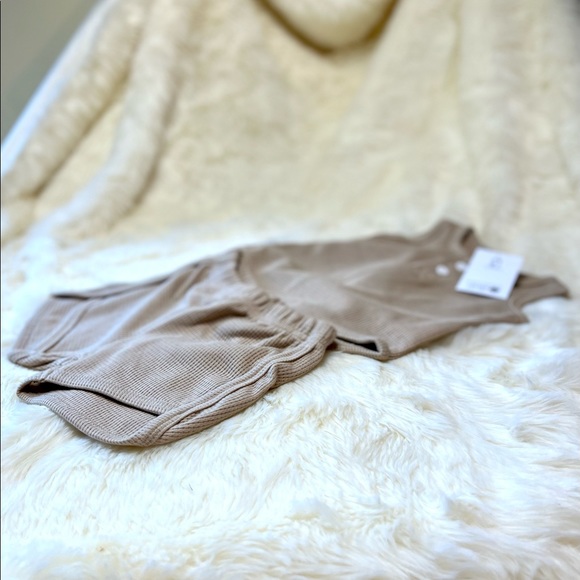 “Hug Me”, Waddell Knit, Two-Piece Set - Picture 4 of 6